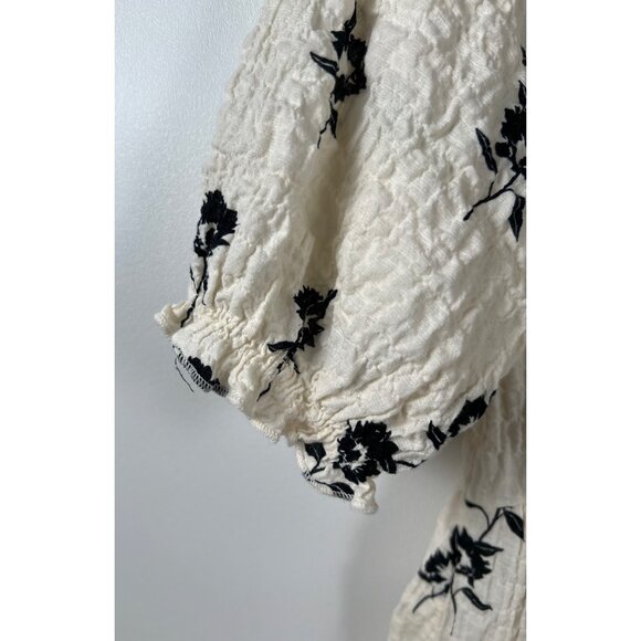 Zara Crepe Floral Dress - Picture 4 of 12